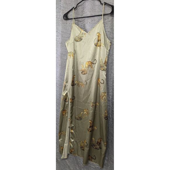 SHEIN Other - Shein Nightgown‎ Leopard Print Goldfish Gray Women's Medium